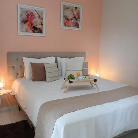 Hospedagem Quarto Chic Centro Cunha Exterior photo